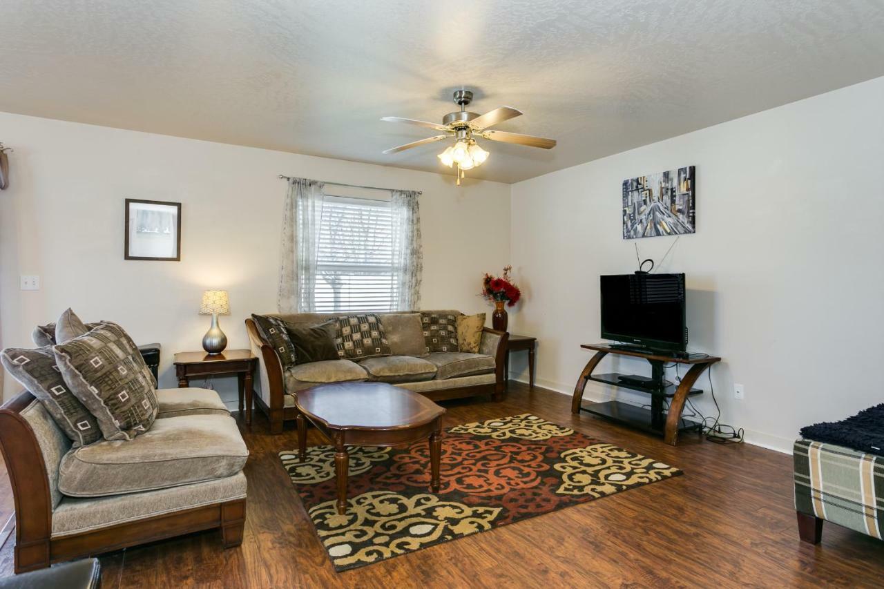 Gray Cloud Townhomes メリディアン エクステリア 写真